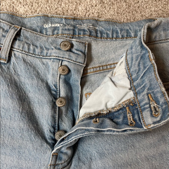 Old Navy High Rise Slouchy Straight - Picture 3 of 4